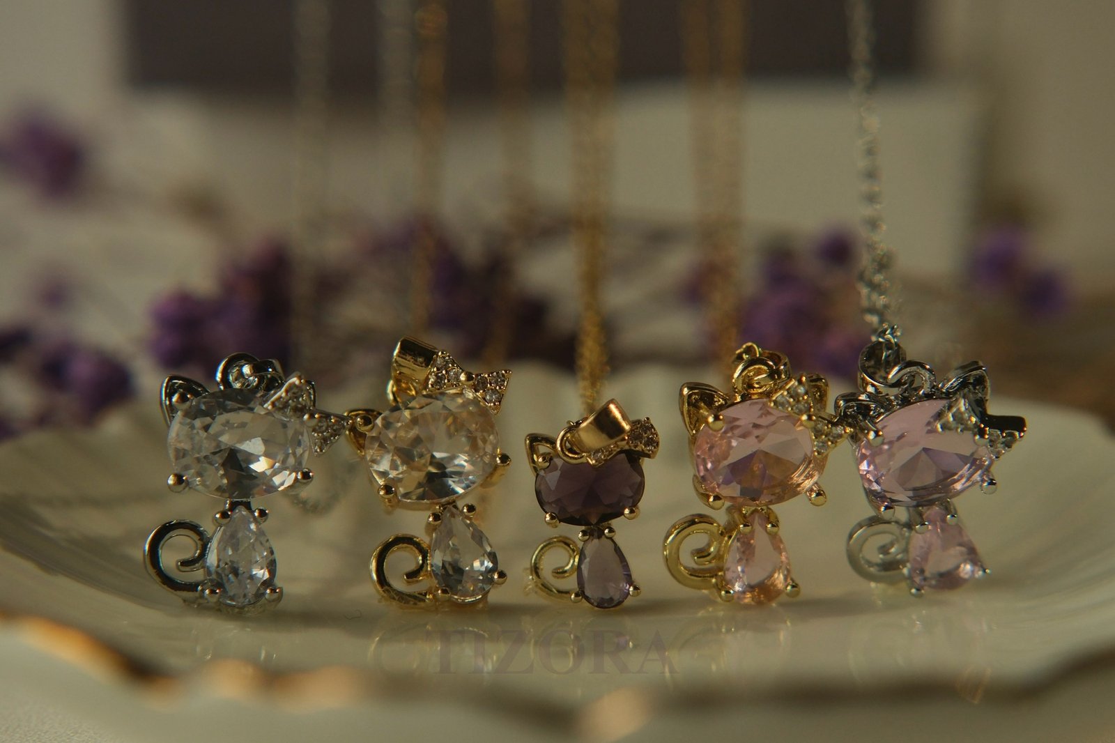 meowelle bestie necklace meowelle bestie necklace