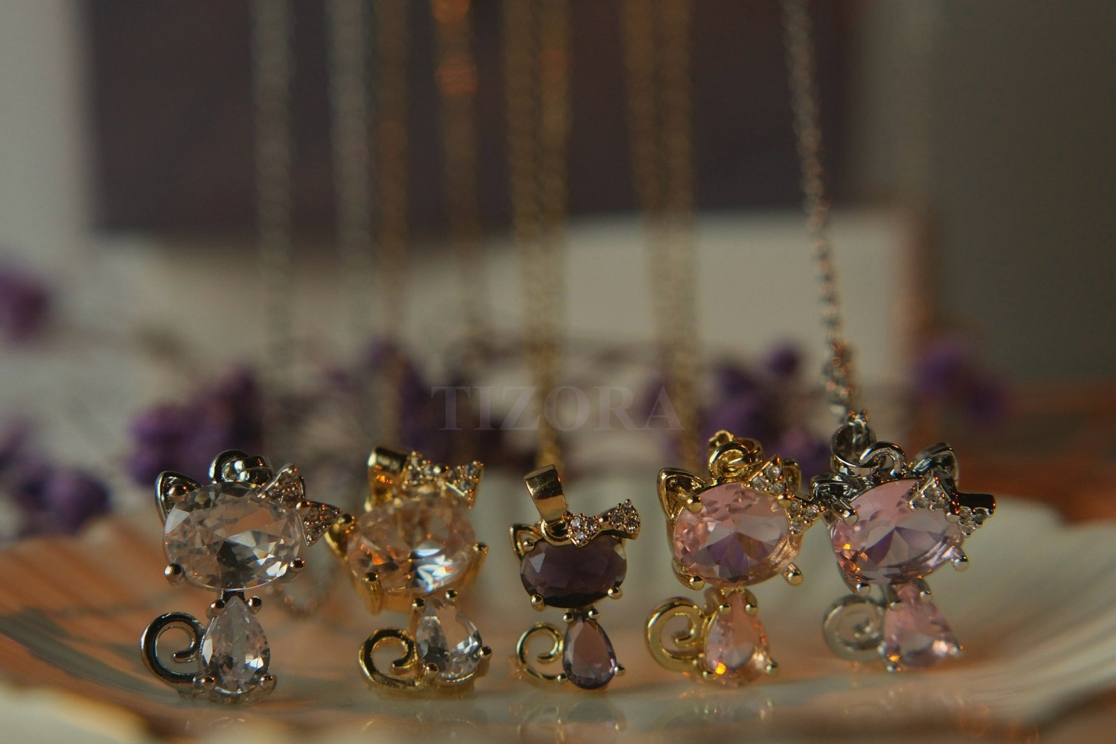 meowelle bestie necklace meowelle bestie necklace