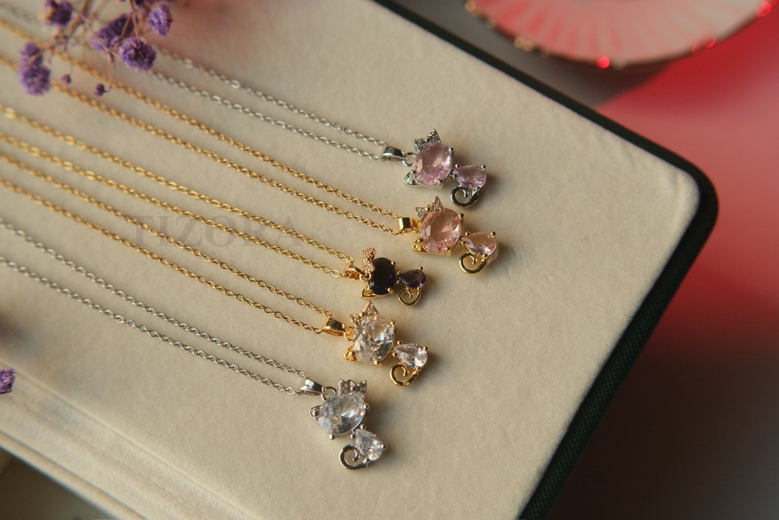 meowelle bestie necklace meowelle bestie necklace