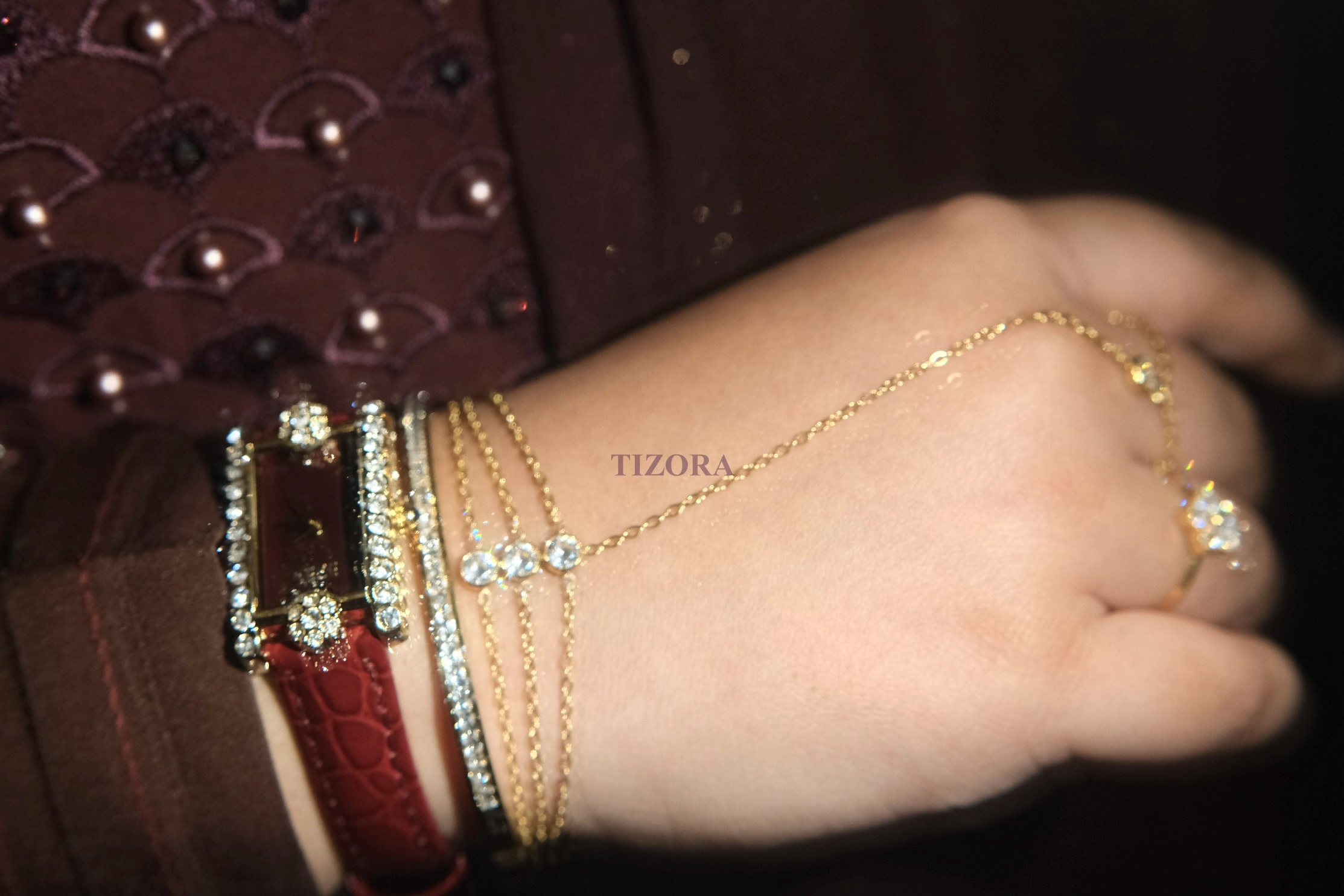 celesse handchain celesse handchain