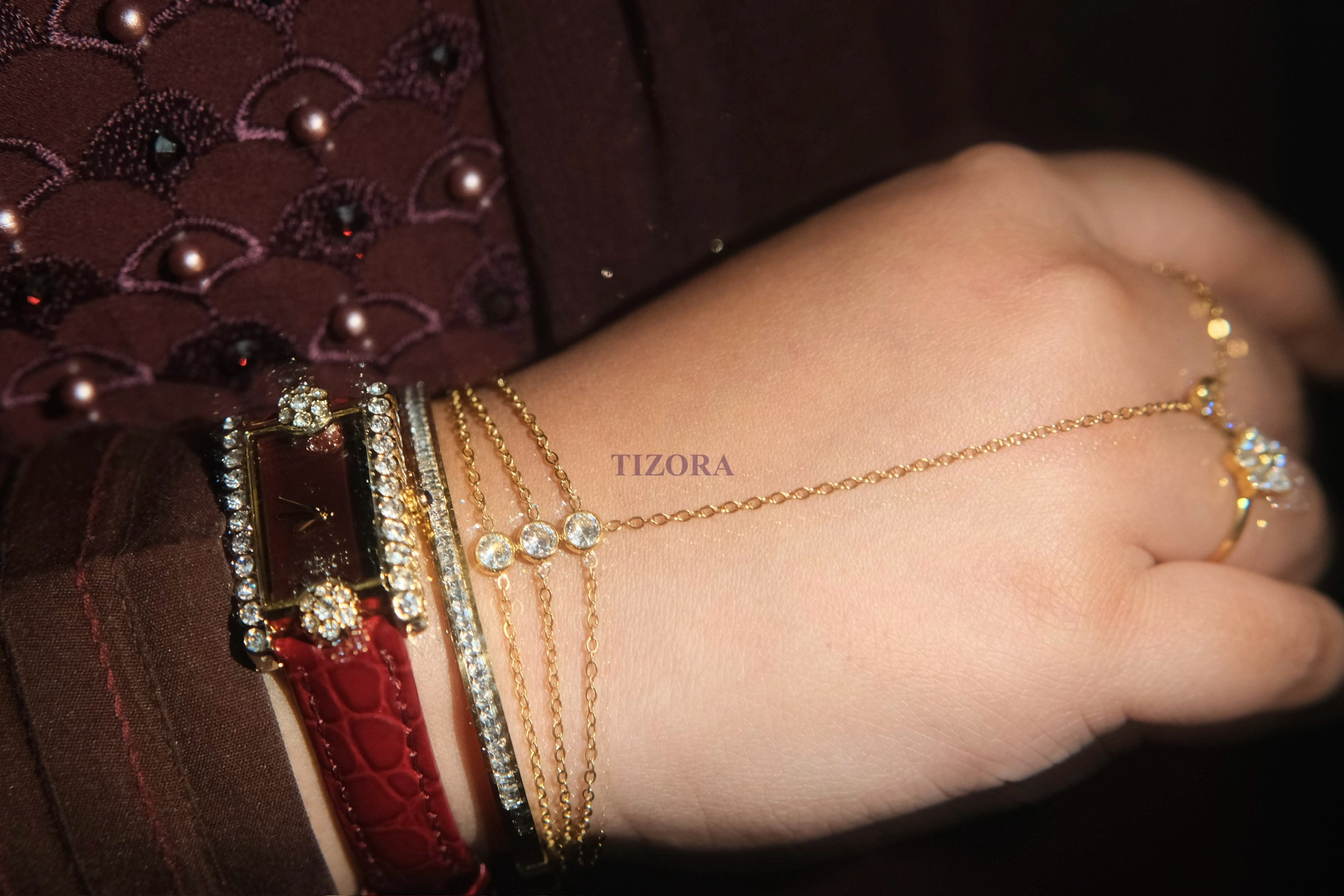 celesse handchain celesse handchain