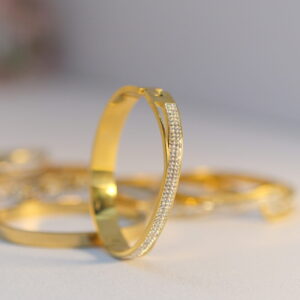 the lune cuff