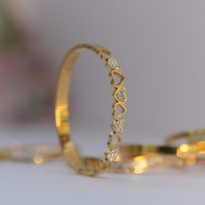 the amour cuff