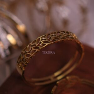 the avelin cuff