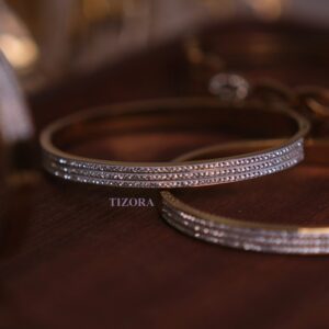 the astara cuff