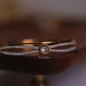 the ovira cuff